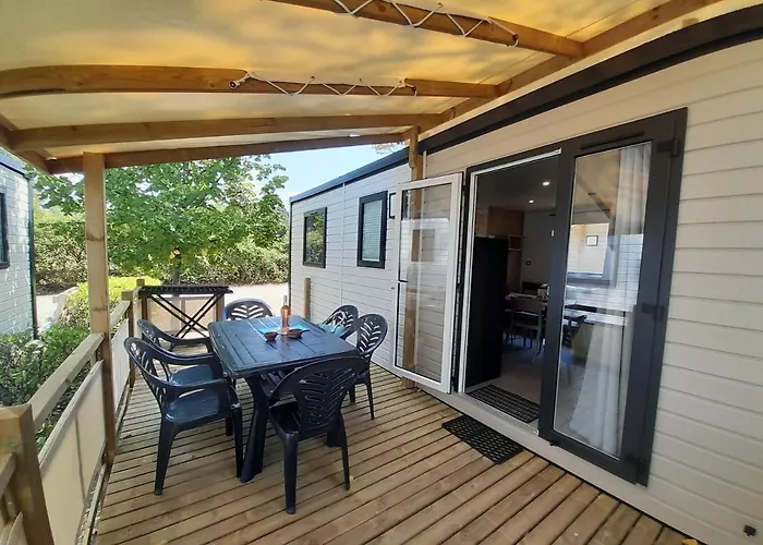 Tikayan L'oxygene 3* וואלנסול